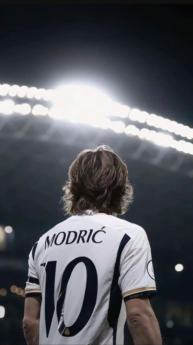 此前曾许诺重奖，民主刚果总统赛后与全队视频通话庆祝晋级