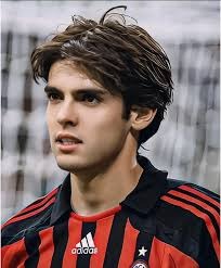 飞牛B组首秀艰难获胜，WE大场12连败，RW侠的状态很难走出B组！