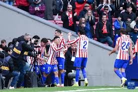 天空：狼堡计划冬窗签下菲尔克鲁格以及小蜜蜂中卫阿耶