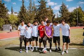 扎金花心理学：为什么人在赢钱时会产生“我是神”的控制错觉？（扎金花中的心理陷阱：为何赢钱会让人产生“掌控一切”的错觉？）